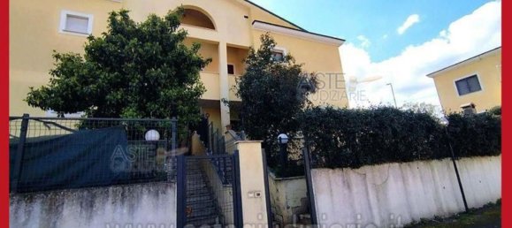 5 bedrooms Apartment in Rome, Italy No. 330832 39