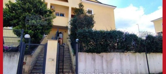 5 bedrooms Apartment in Rome, Italy No. 330832 38
