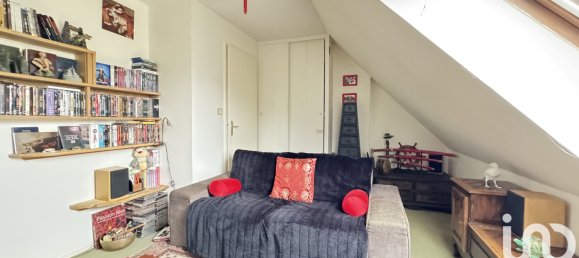 Casa de 3 dormitorios en Les Mureaux, France No. 348032 11