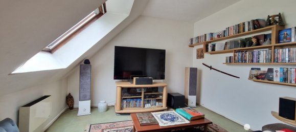 Casa de 3 dormitorios en Les Mureaux, France No. 348032 10