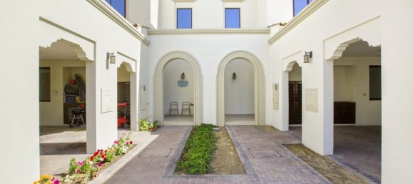 3 Schlafzimmer Villa in Reem, UAE, Nr. 110957 14
