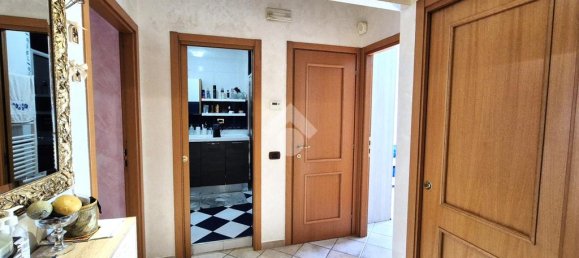 2 bedrooms Apartment in Foggia, Italy No. 141484 9