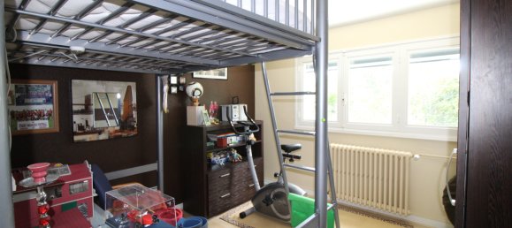 Casa de 5 dormitorios en Mereau, France No. 240507 10