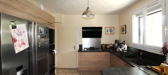 Casa de 5 dormitorios en Mereau, France No. 240507 3