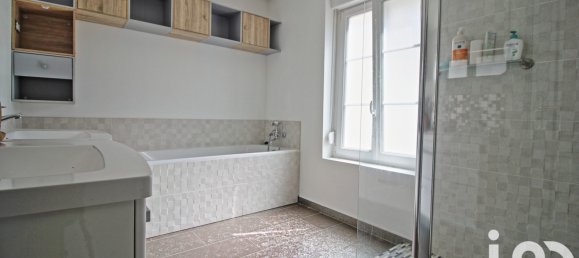 Moradia em banda T4 em Chalons-en-Champagne, France N.º 238592 8