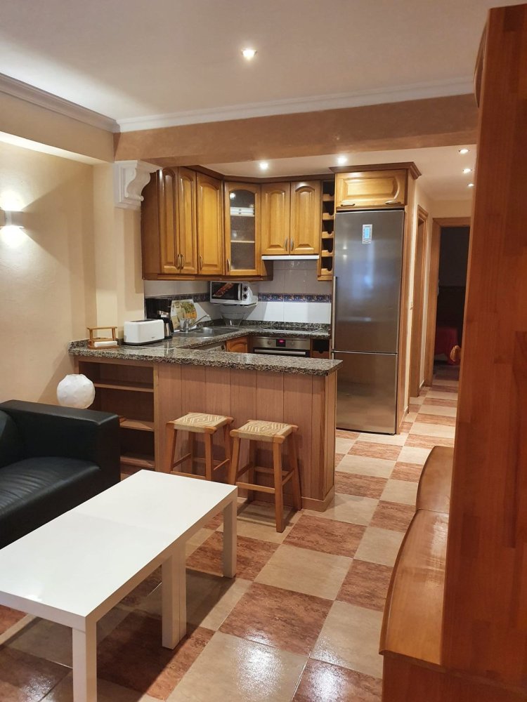 Apartamento de 2 dormitorios en Fuengirola, Spain No. 268559