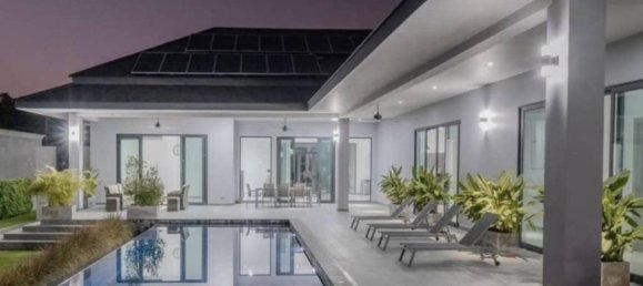 5 bedrooms Villa in Cha-am, Thailand No. 23576 10