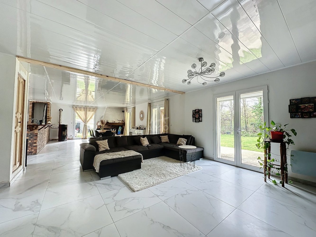 6 chambres Maison à Dammarie-sur-Loing, France No. 73704