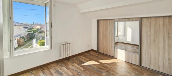 2 bedrooms House in Romans-sur-Isere, France No. 207418 6