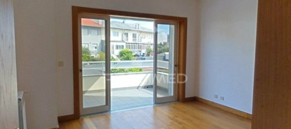 Casa T4 em Senhora da Hora, Portugal N.º 133433 21