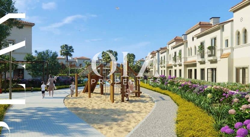 3 bedrooms Townhouse in Abu Dhabi, UAE No. 17047