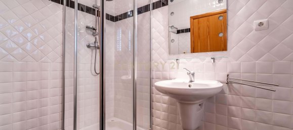 4 bedrooms Villa in Alvor, Portugal No. 26974 17