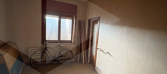 4 bedrooms Apartment in Frattamaggiore, Italy No. 23942 11