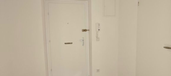 Studio in Simmering, Austria No. 129224 11