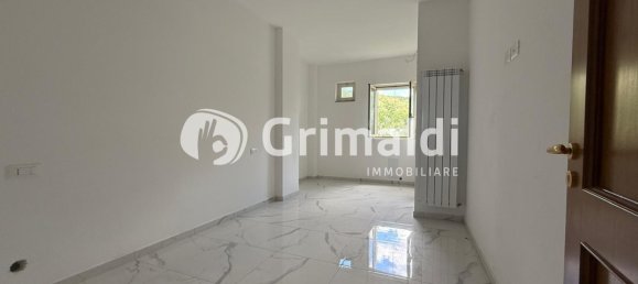 Apartamento de 5 habitaciónes en Pontecagnano Faiano, Italy No. 261261 2
