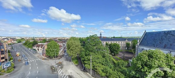 2 bedrooms Apartment in Troyes, France No. 67286 7