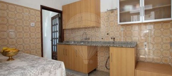 Вилла с 3 спальнями в Гимарайнш, Португалия № 190063 8