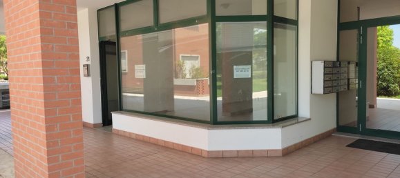 Коммерческая недвижимость 80м² в Сельваццано Дентро, Италия № 227891 2