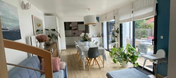 5 bedrooms House in Pornichet, France No. 300001 4