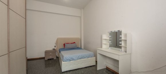 Квартира с 3 комнатами в Варесе, Италия № 334207 16