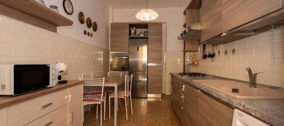 Квартира с 3 комнатами в Варесе, Италия № 334207 7