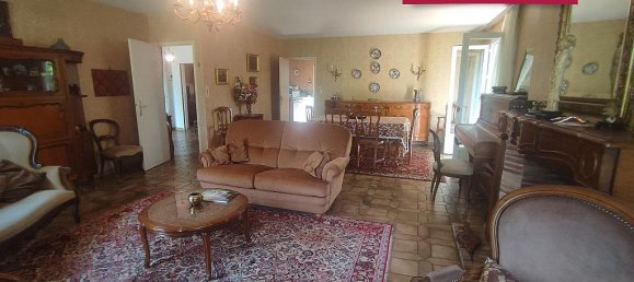 3 bedrooms House in Dissay, France No. 300952 2