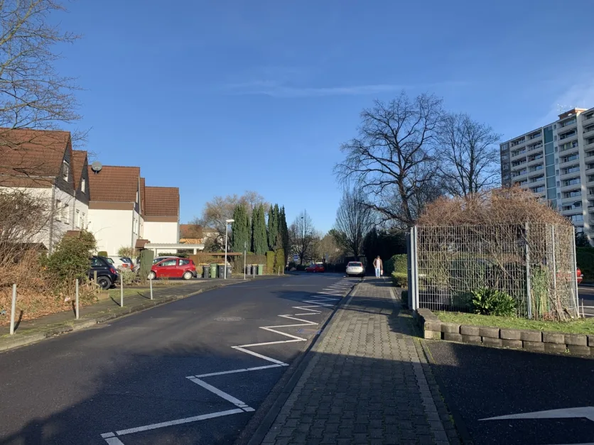 Квартира с 2 спальнями в Рейн-Зиг, Германия № 208739