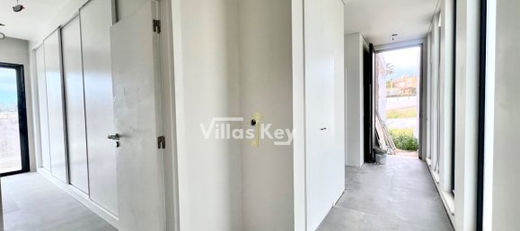 Casa de 4 dormitorios en Lagoa, Portugal No. 28481 34