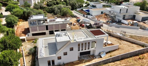 Casa de 4 dormitorios en Lagoa, Portugal No. 28481 19