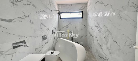 Casa de 4 dormitorios en Lagoa, Portugal No. 28481 61