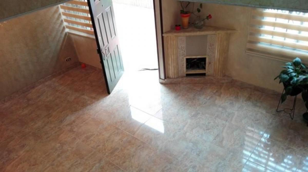 Casa de 3 dormitorios en Bogotá, Colombia No. 11832