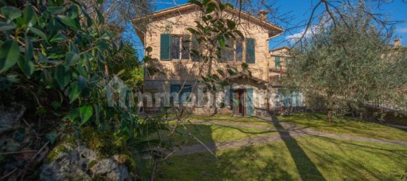 3 bedrooms Villa in Siena, Italy No. 324466 4