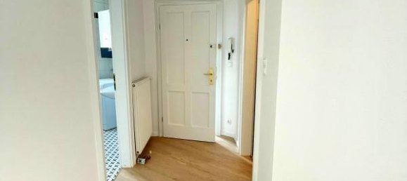 2 rooms Apartment in Wahring, Austria No. 58649 6