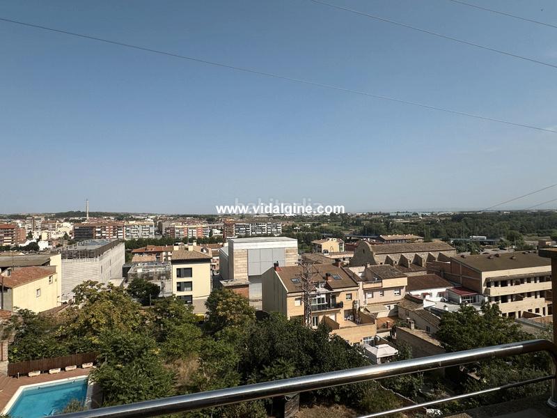 Дом с 4 спальнями в Лерида, Испания № 220606