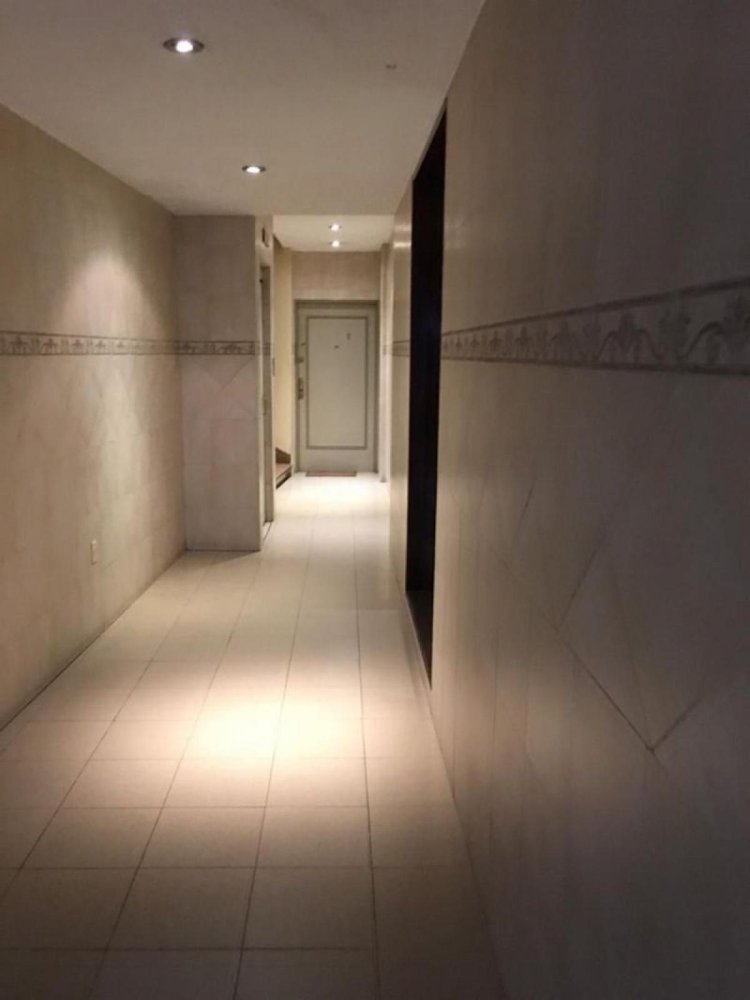 Apartamento T2 em Buenos Aires, Argentina N.º 96743