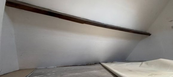 6 rooms House in Roubaix, France No. 281627 10