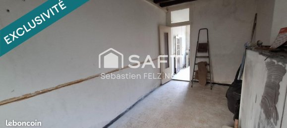 2 bedrooms House in Liesse-Notre-Dame, France No. 49876 7