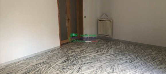 6 rooms Apartment in Ragusa, Italy No. 66881 16