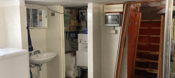 Propiedad comercial en Spotorno, Italy 50 m² No. 182150 9