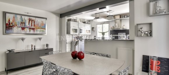 4 bedrooms Duplex in Courbevoie, France No. 348833 5