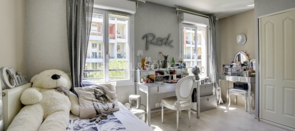 4 bedrooms Duplex in Courbevoie, France No. 348833 10