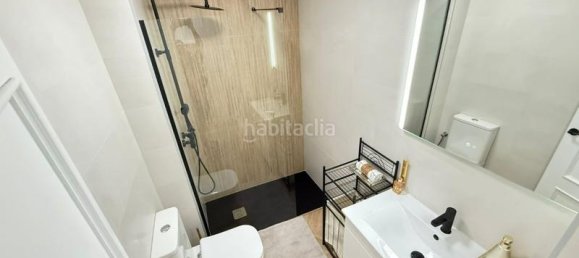 Apartamento de 2 dormitorios en Torrevieja, Spain No. 167289 21