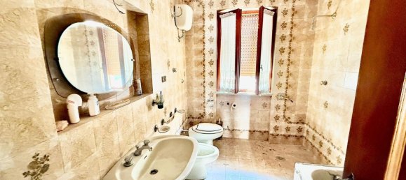 4 rooms Villa in Torre de' Passeri, Italy No. 298027 13