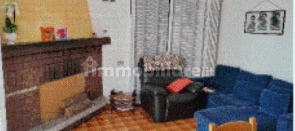 1 bedroom Apartment in Mercallo, Italy No. 14402 2