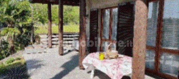 1 bedroom Apartment in Mercallo, Italy No. 14402 6