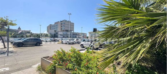 5-Zimmer Büro in Cagliari, Italy, Nr. 276392 18