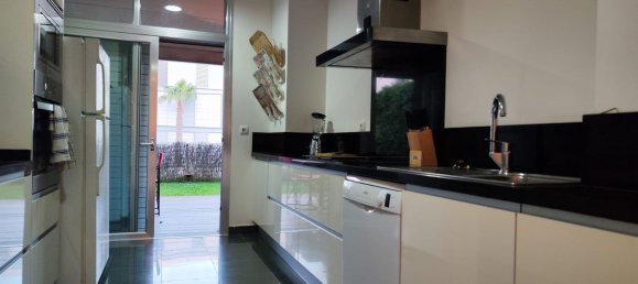 Квартира с 3 спальнями в Манильва, Испания № 147002 24