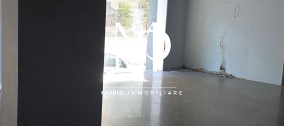 150m² Commercial property in Benevento, Italy No. 286653 2