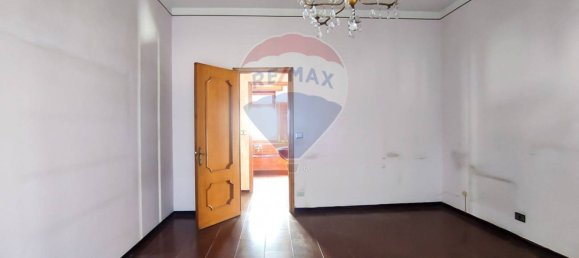 4 bedrooms Apartment in Belpasso, Italy No. 138565 19