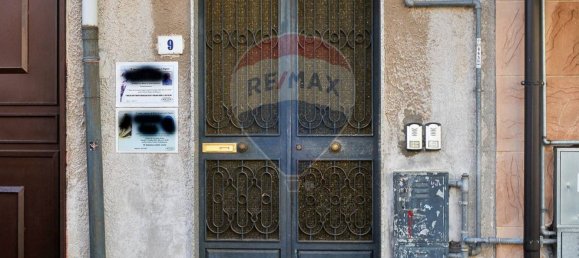 4 bedrooms Apartment in Belpasso, Italy No. 138565 6